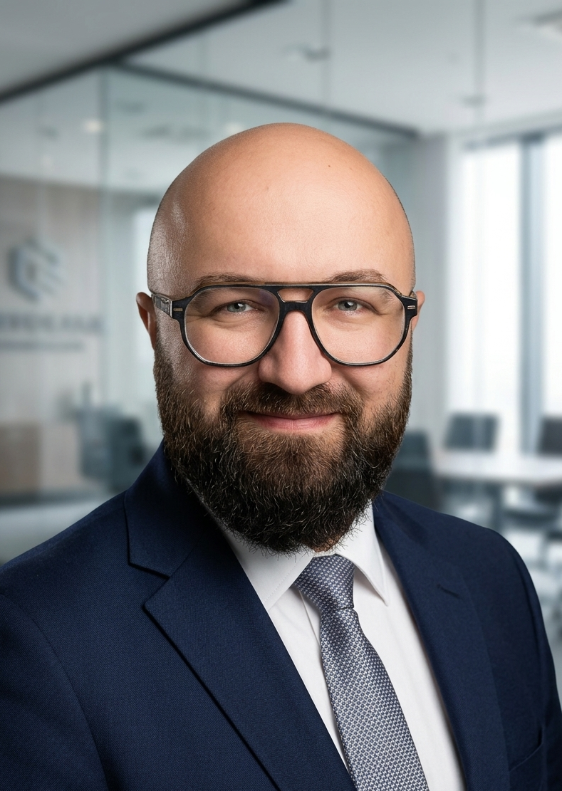 Karol Szczyrbowski, specjalista cyberbezpieczeństwa i twórca Cyber Partner